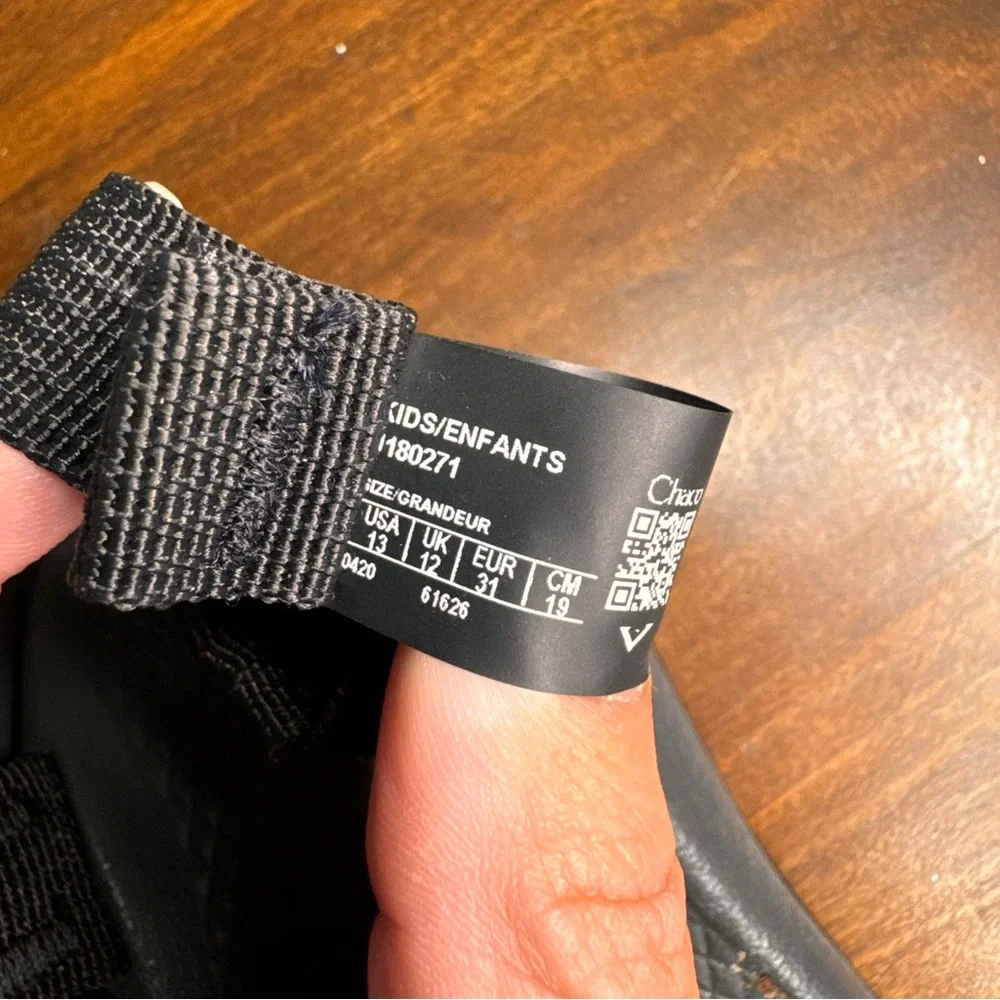 Chaco Kids Outdoor Sport Sandals Size 13 Adjustable Straps - Never Worn - Picture 2 of 9